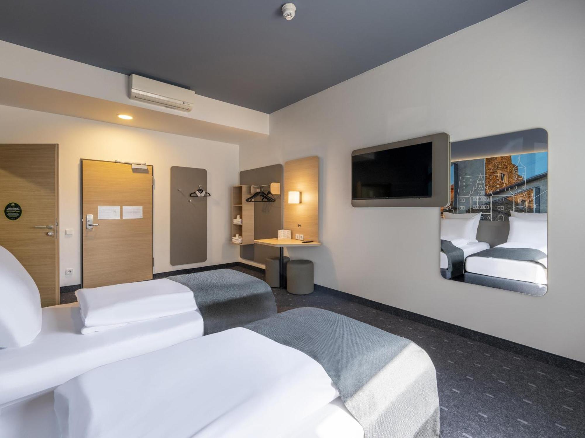 B&B Hotel Schweinfurt-City 外观 照片