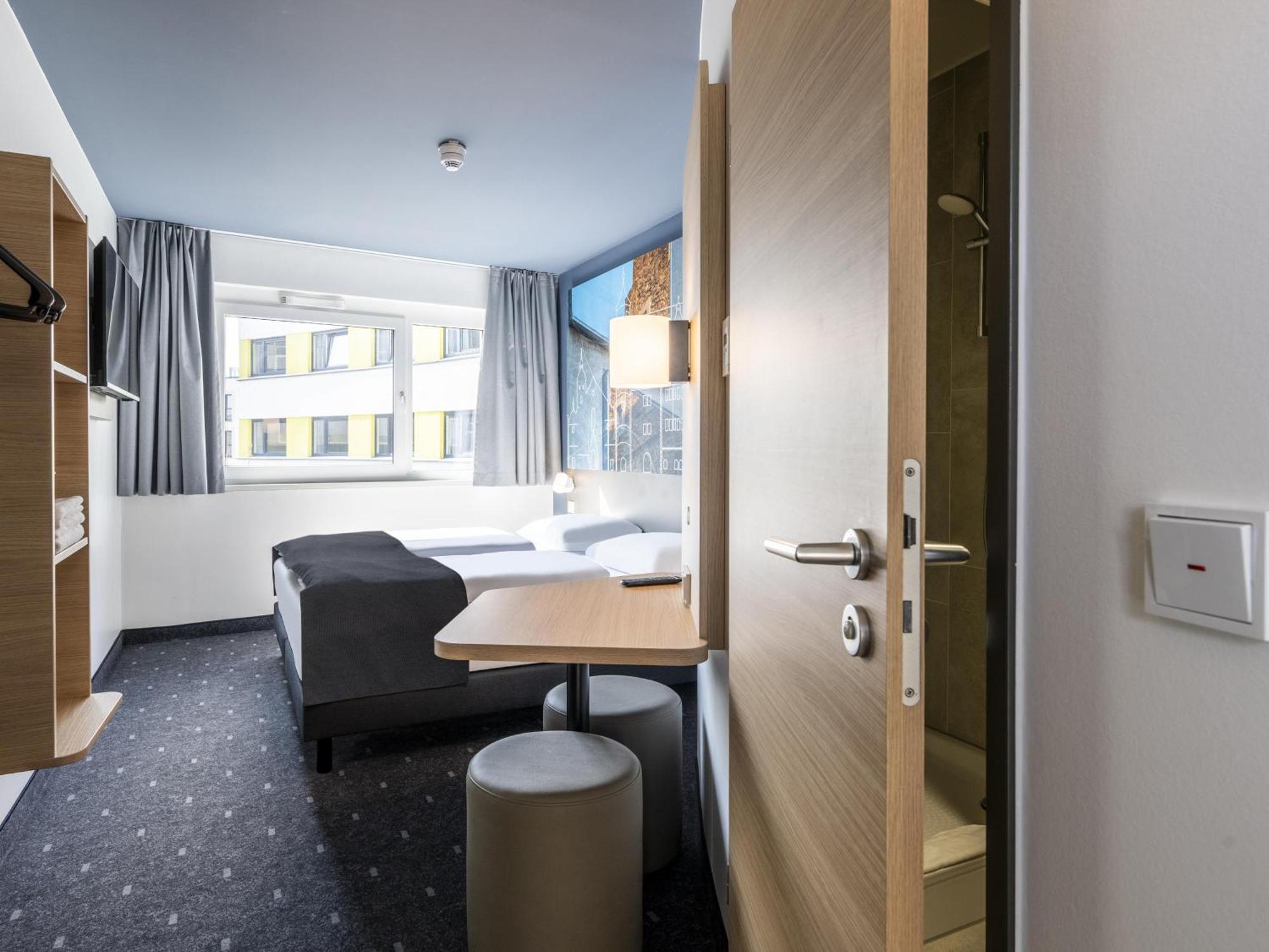 B&B Hotel Schweinfurt-City 外观 照片