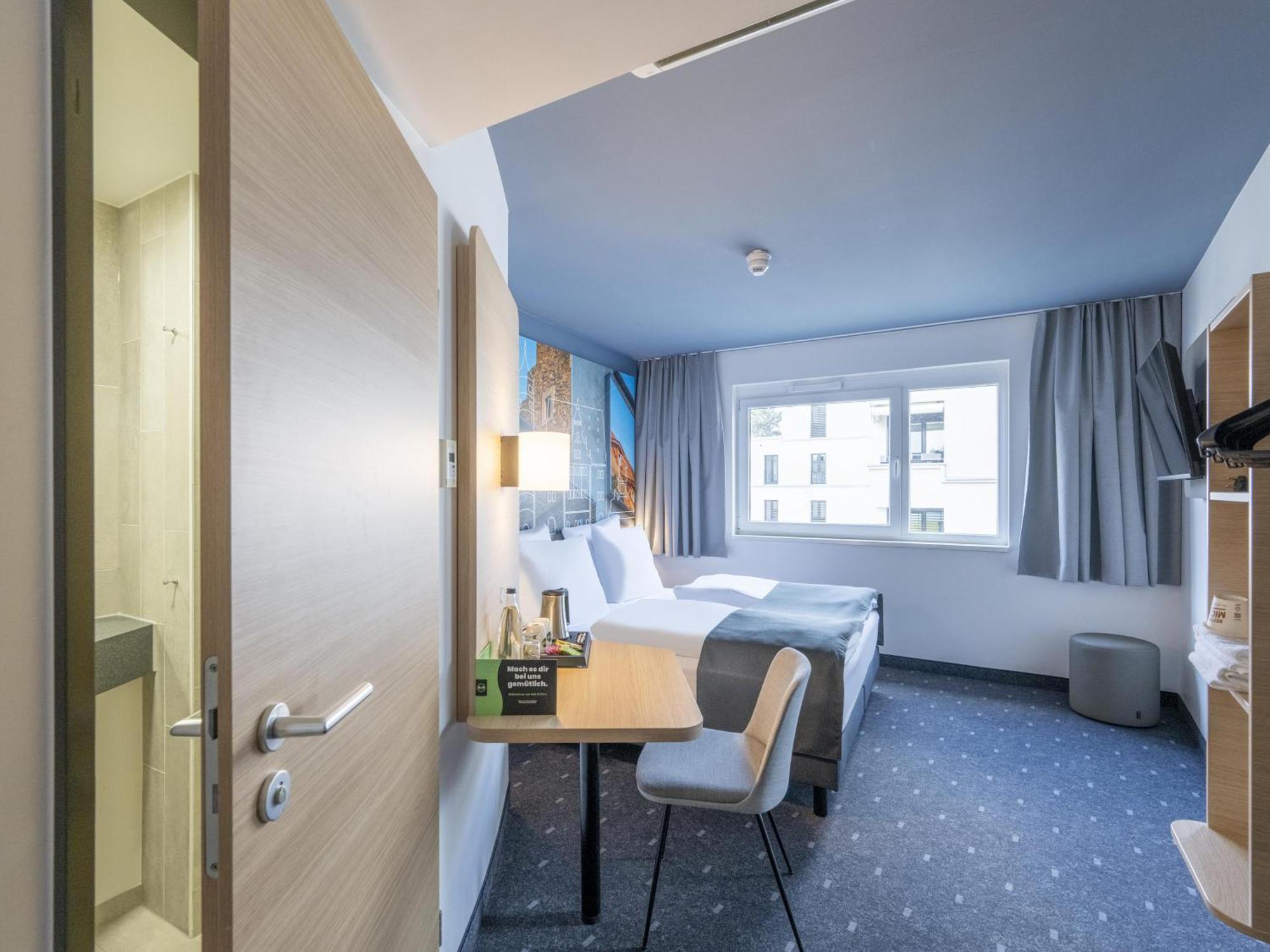 B&B Hotel Schweinfurt-City 外观 照片